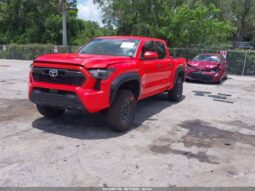 Toyota Tacoma 4WD, XSE, Leather full