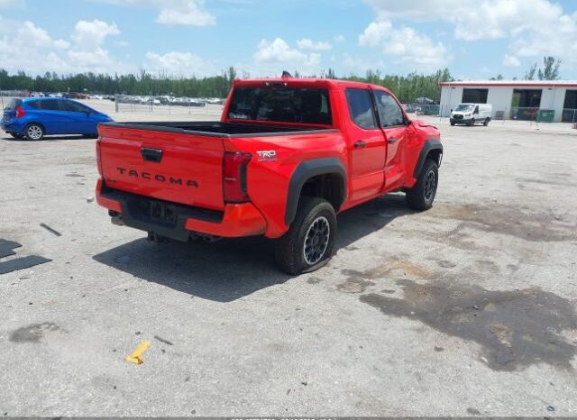 Toyota Tacoma 4WD, XSE, Leather full